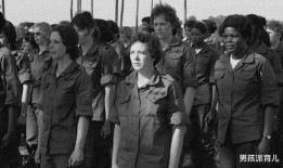 美国女兵爆料视频,揭秘军中黑暗面